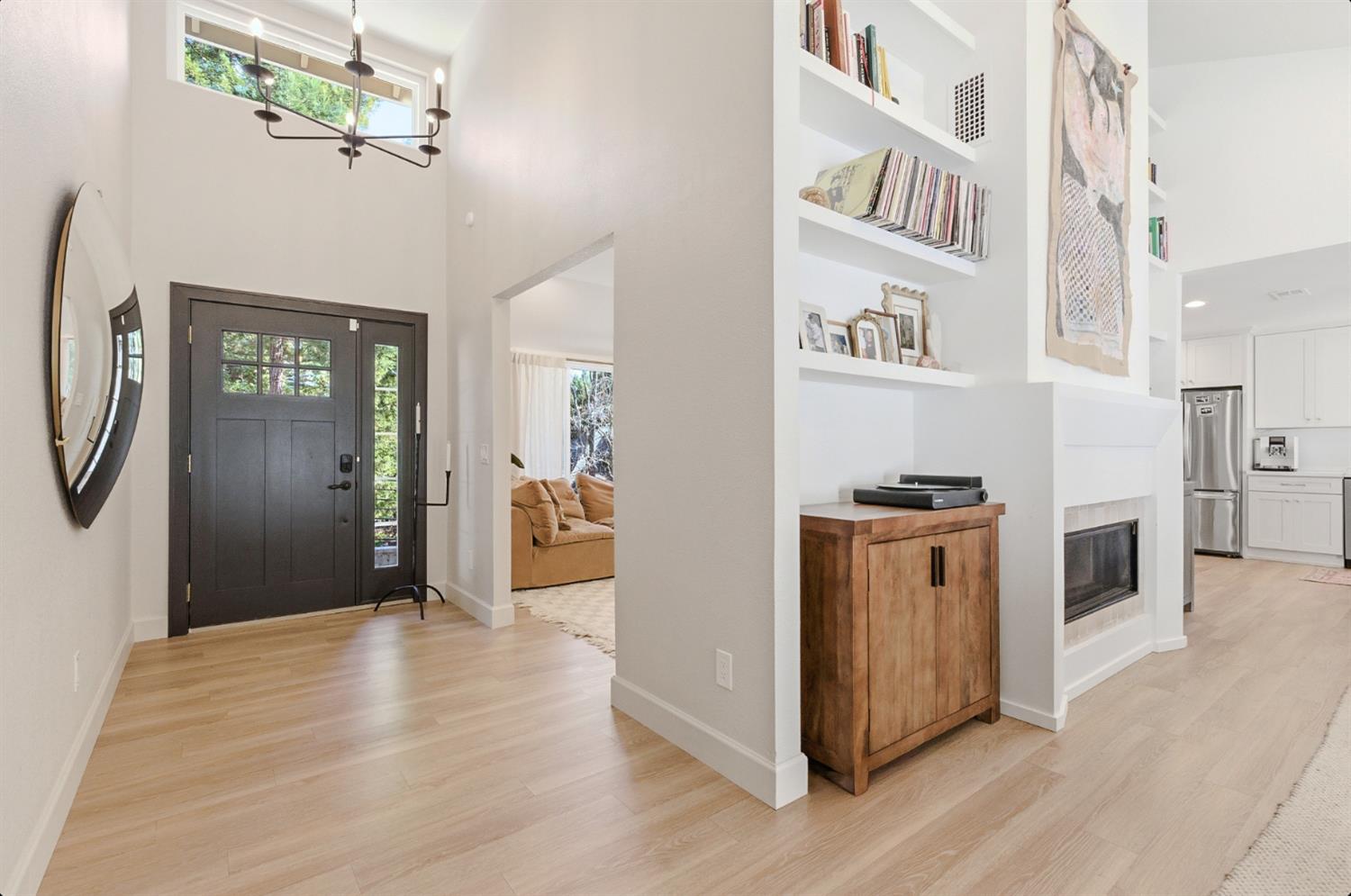 11220 Sunrise Ridge