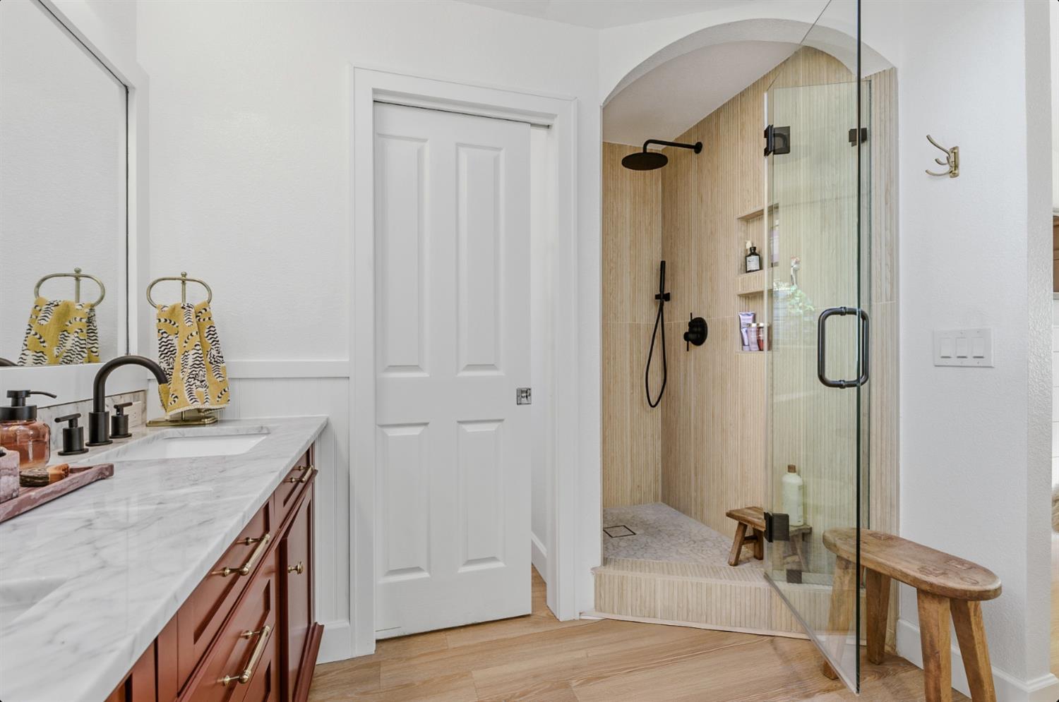 11220 Sunrise Ridge