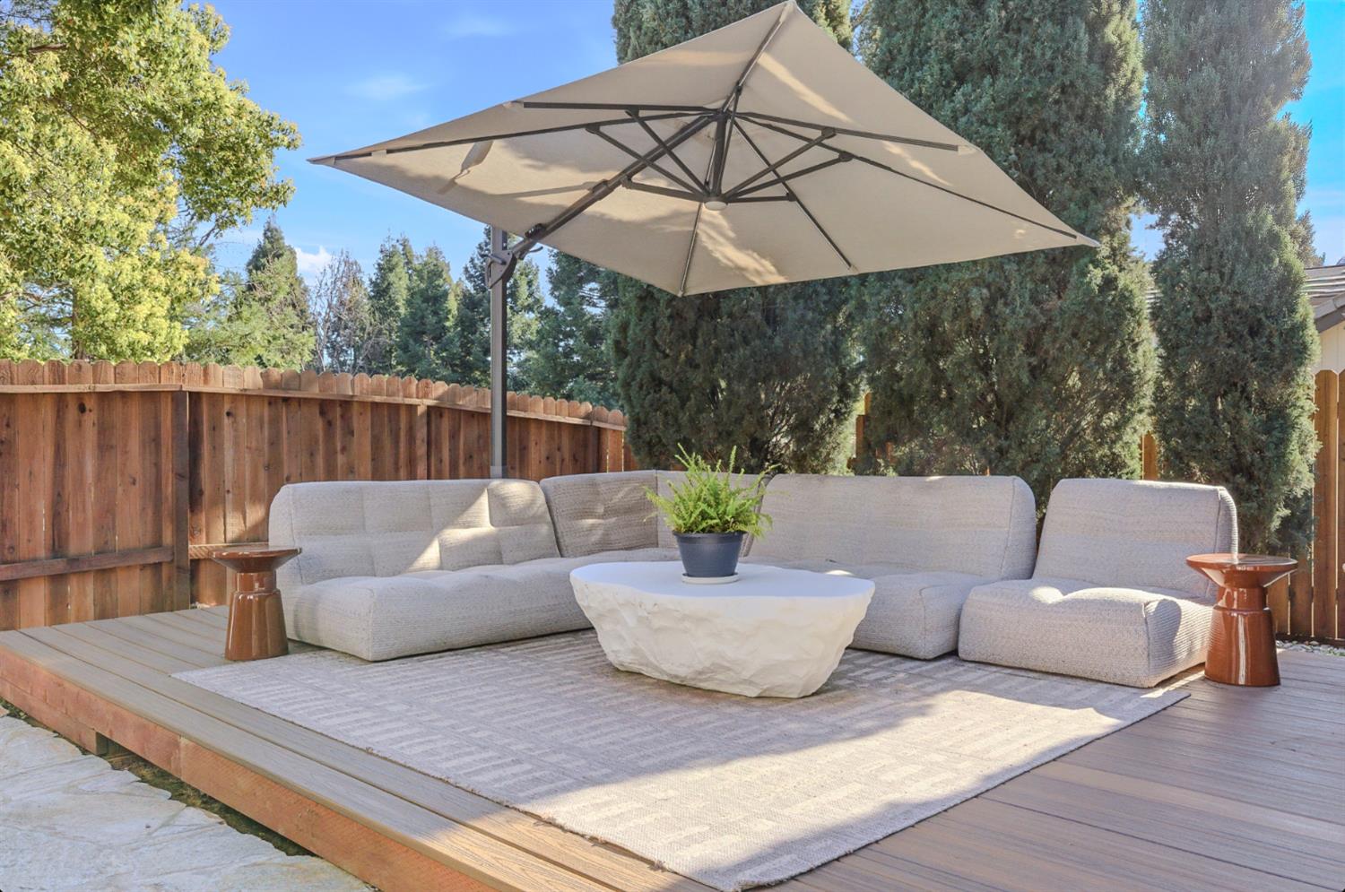 11220 Sunrise Ridge