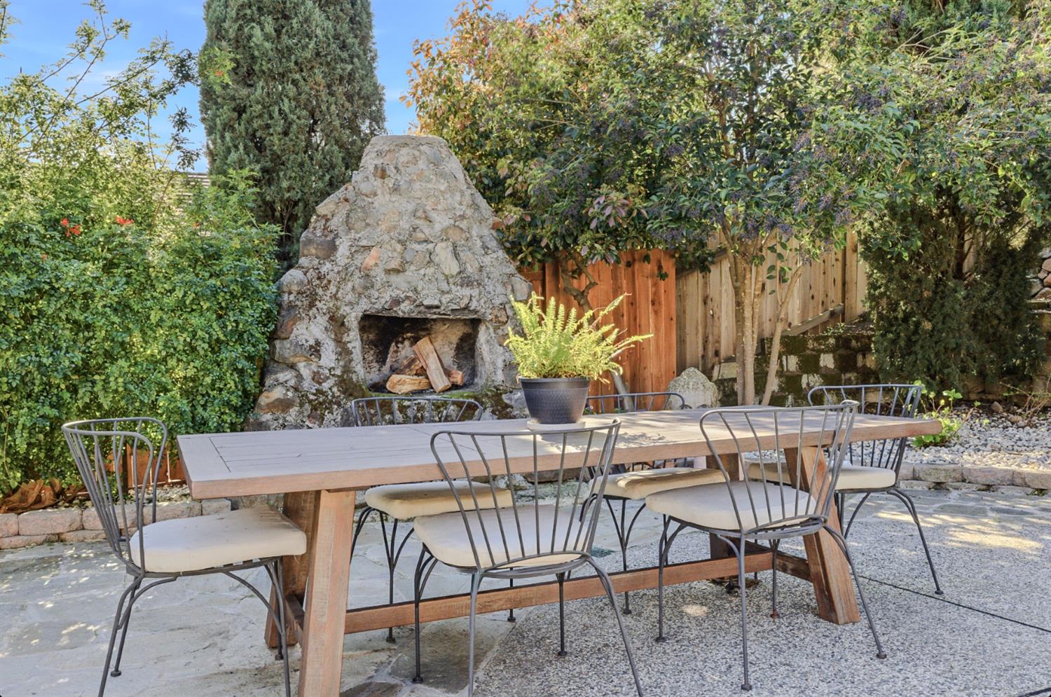 11220 Sunrise Ridge