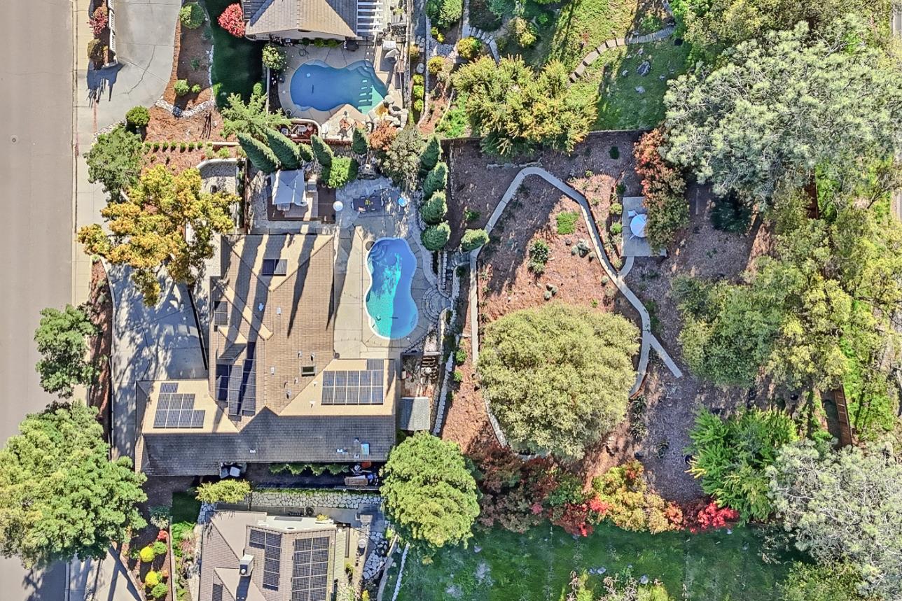 11220 Sunrise Ridge