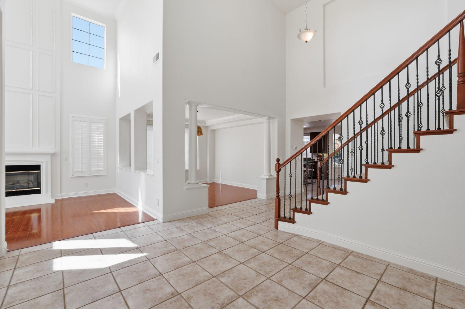 2226 TORC MOUNTAIN Lane