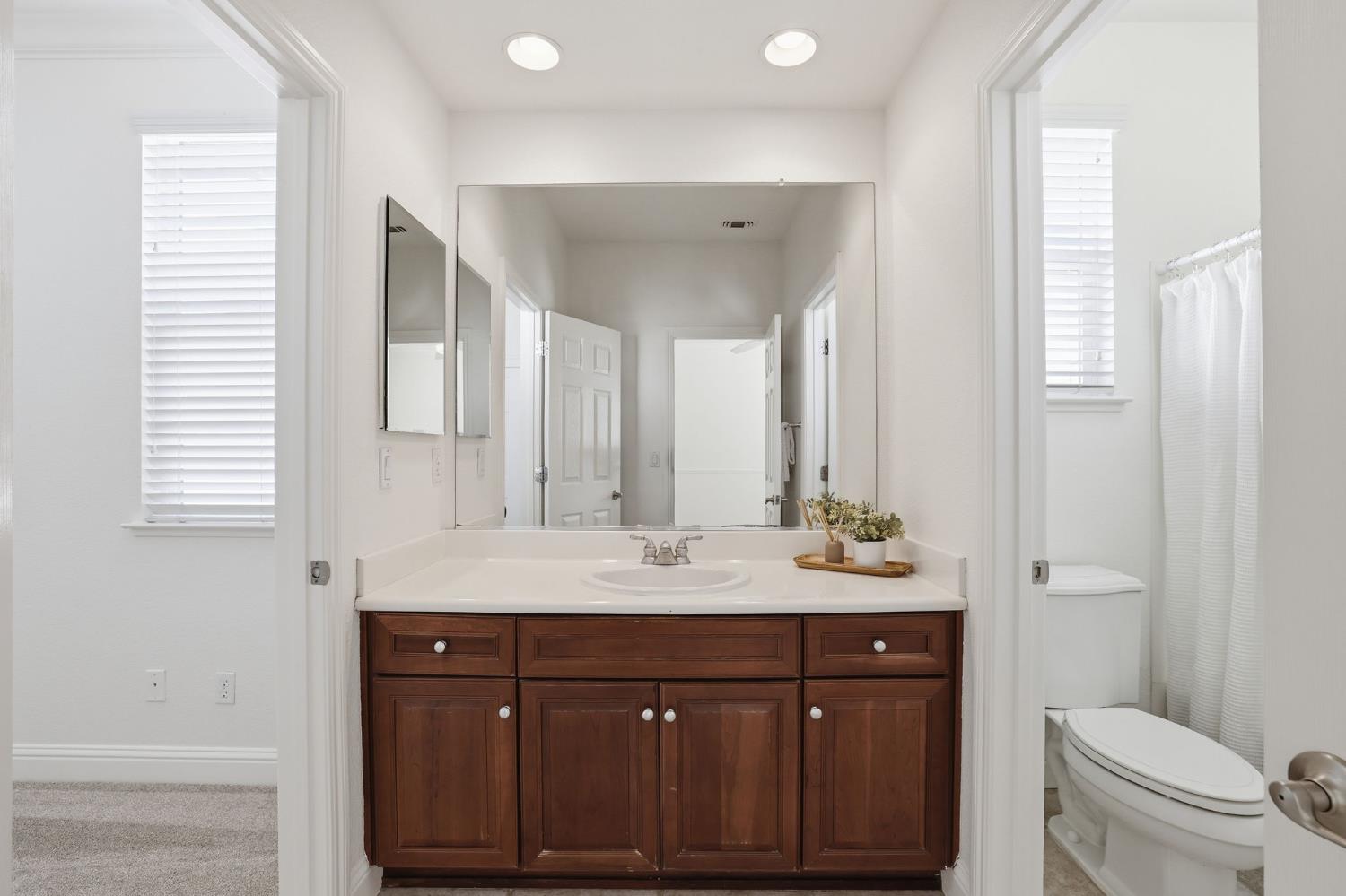 2226 TORC MOUNTAIN Lane