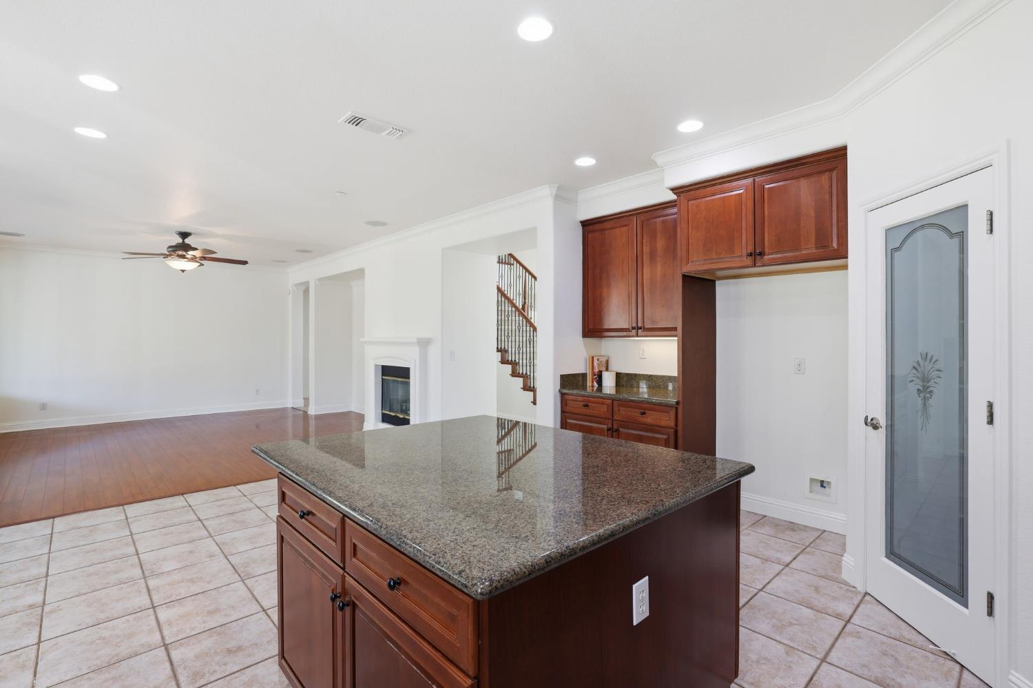 2226 TORC MOUNTAIN Lane