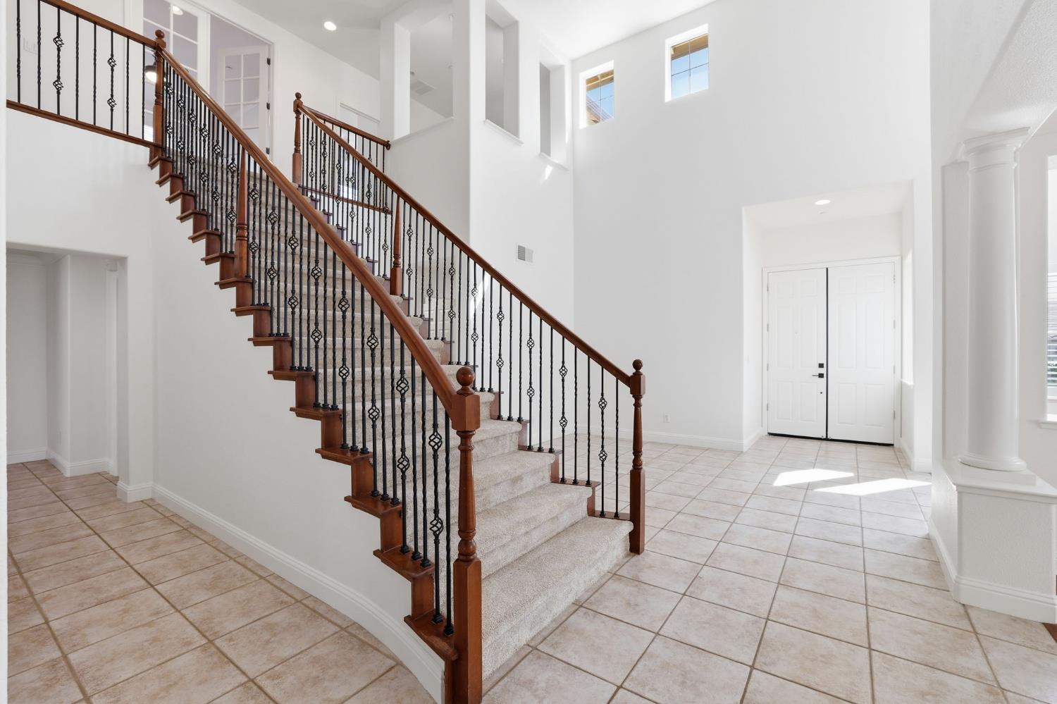 2226 TORC MOUNTAIN Lane