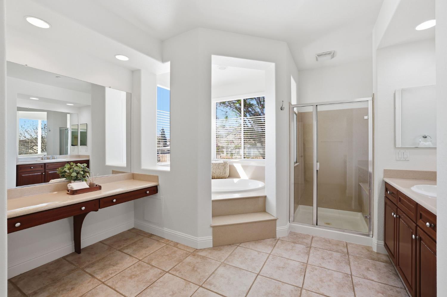 2226 TORC MOUNTAIN Lane