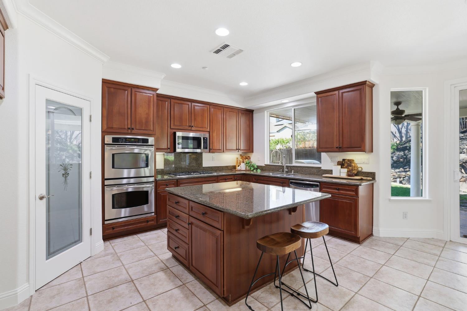2226 TORC MOUNTAIN Lane