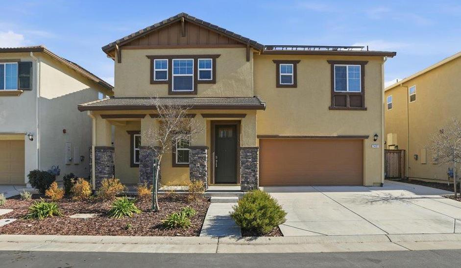 1437 Coral Street