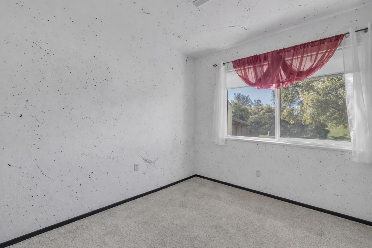 7056 Madrone Lane