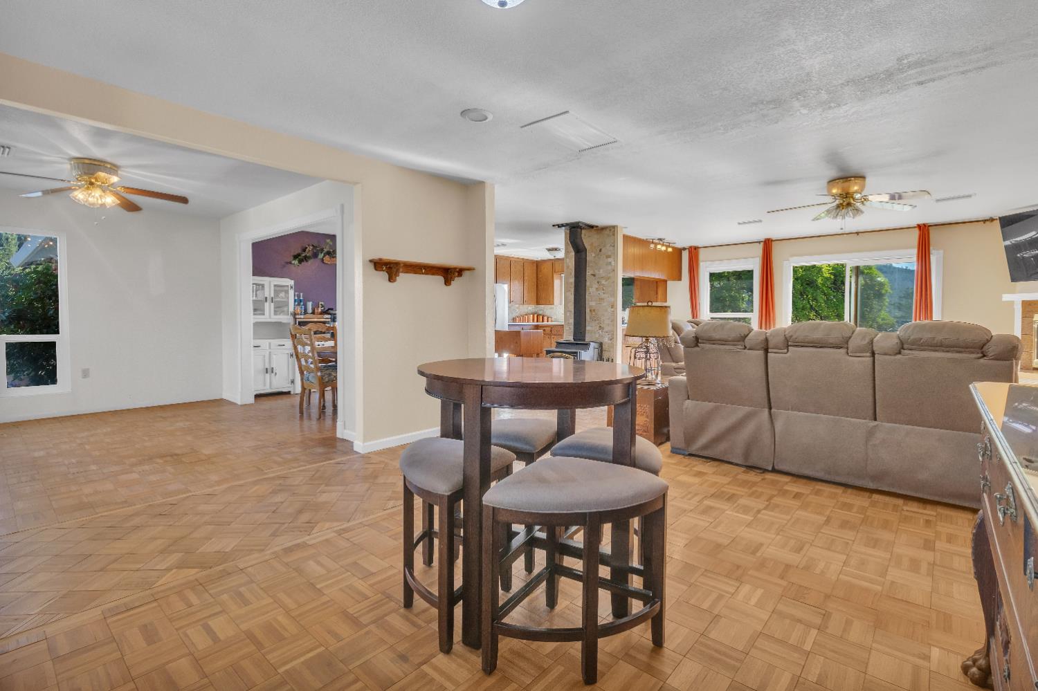 7056 Madrone Lane