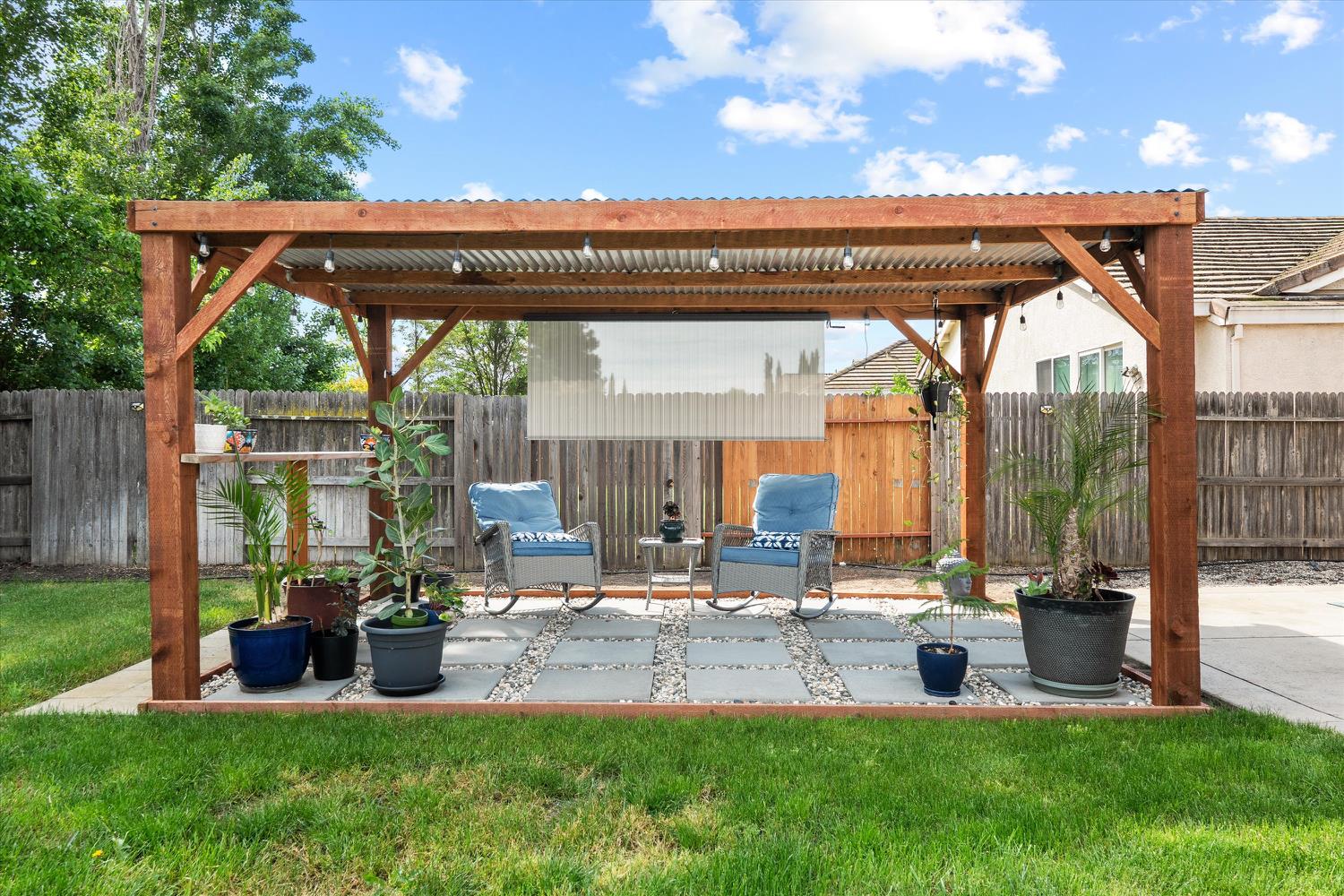 2411 Independence Trail