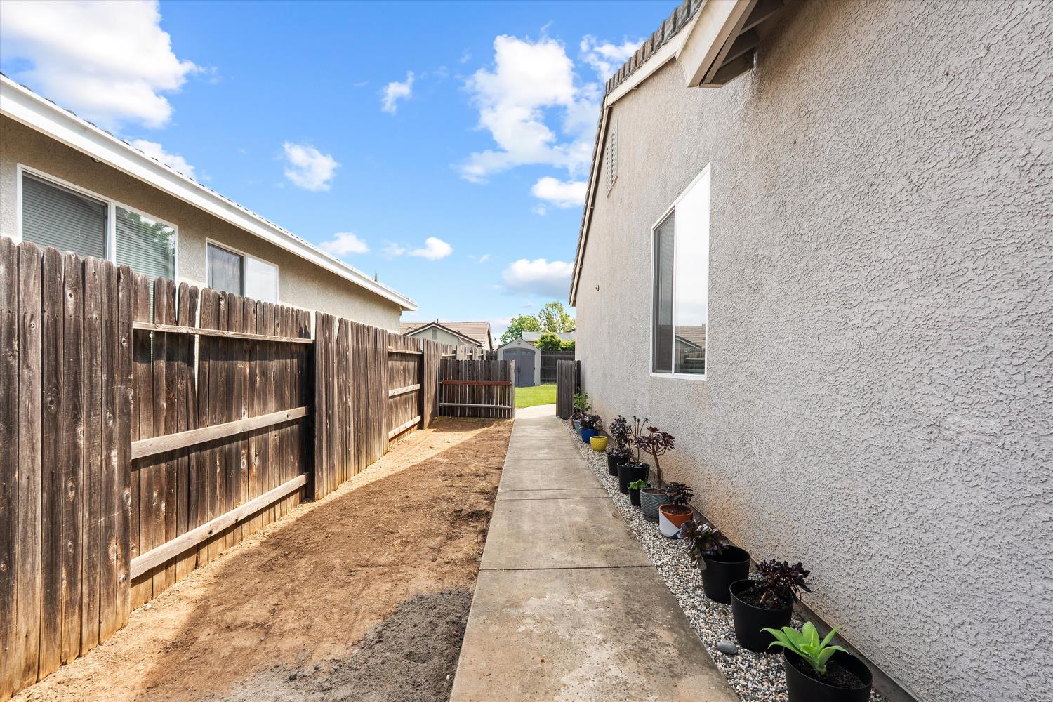 2411 Independence Trail