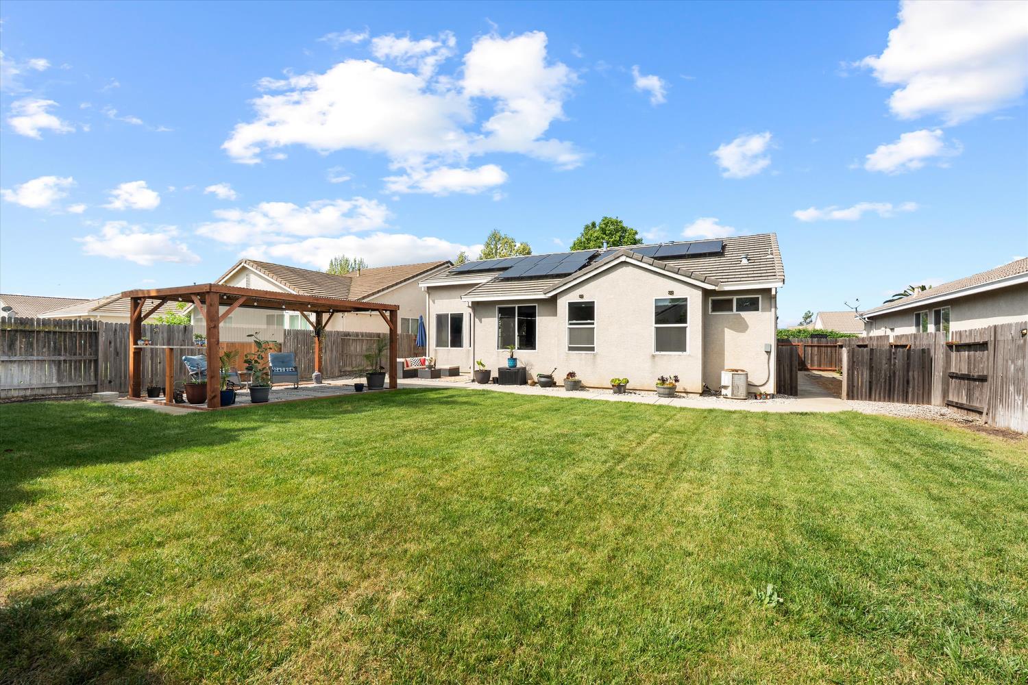 2411 Independence Trail