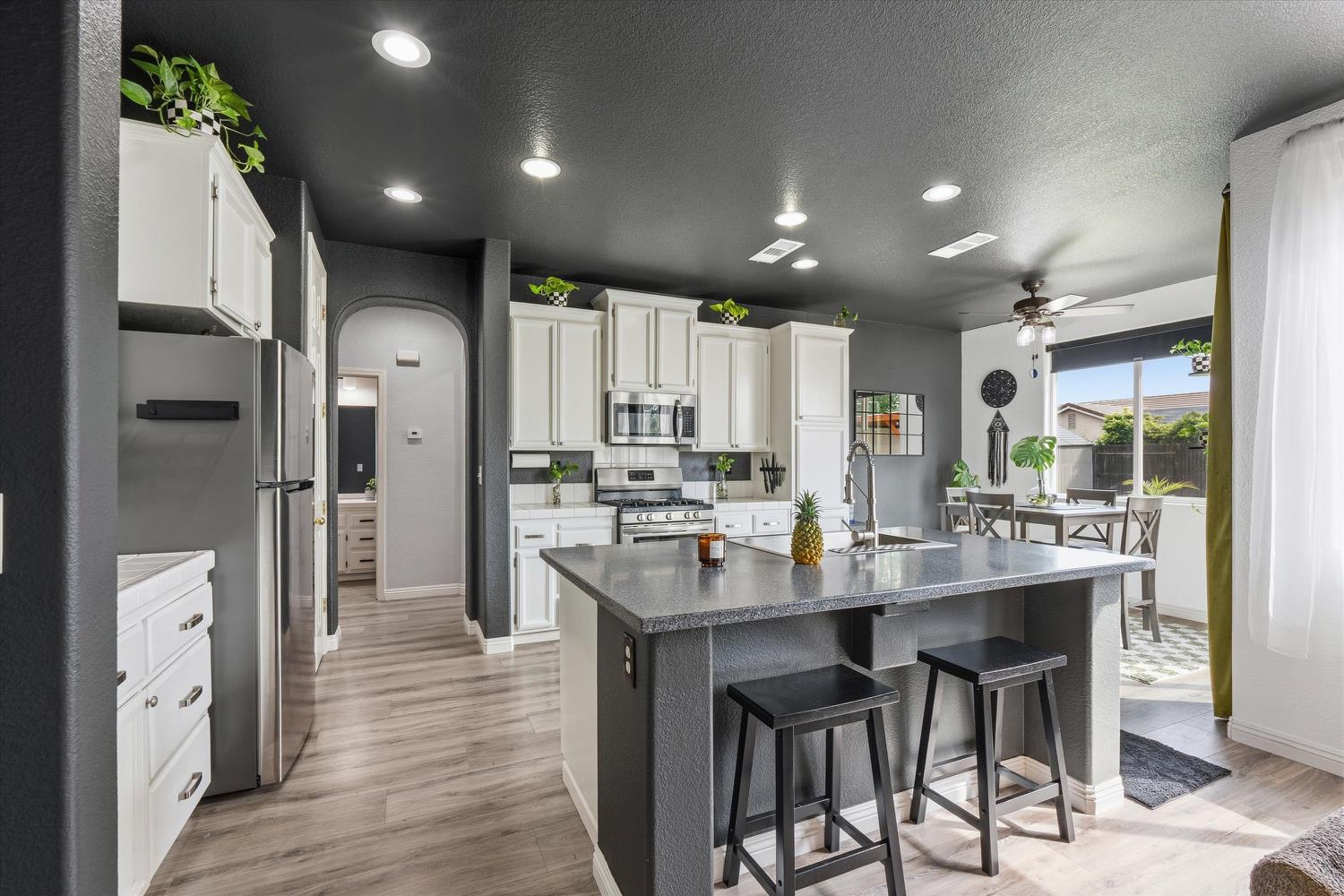 2411 Independence Trail