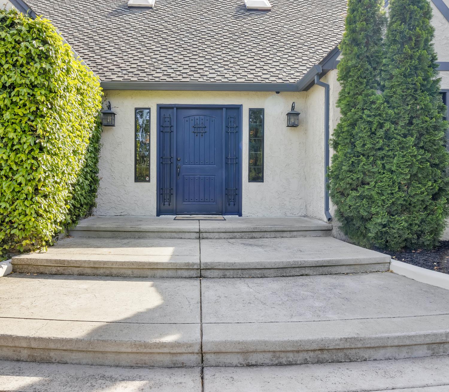 2684 Northrop Avenue