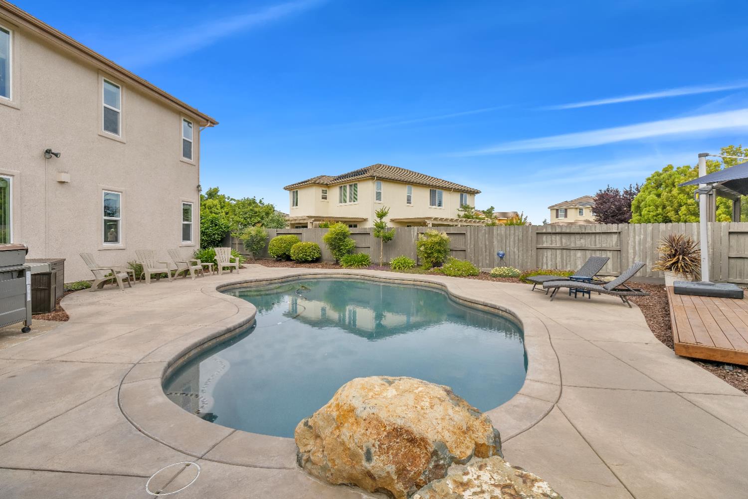 1554 Radford Loop