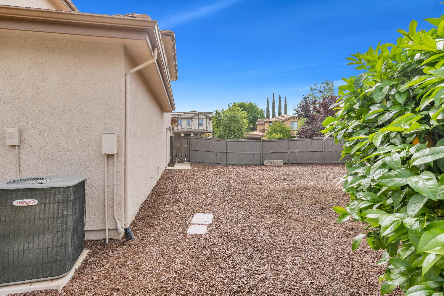 1554 Radford Loop