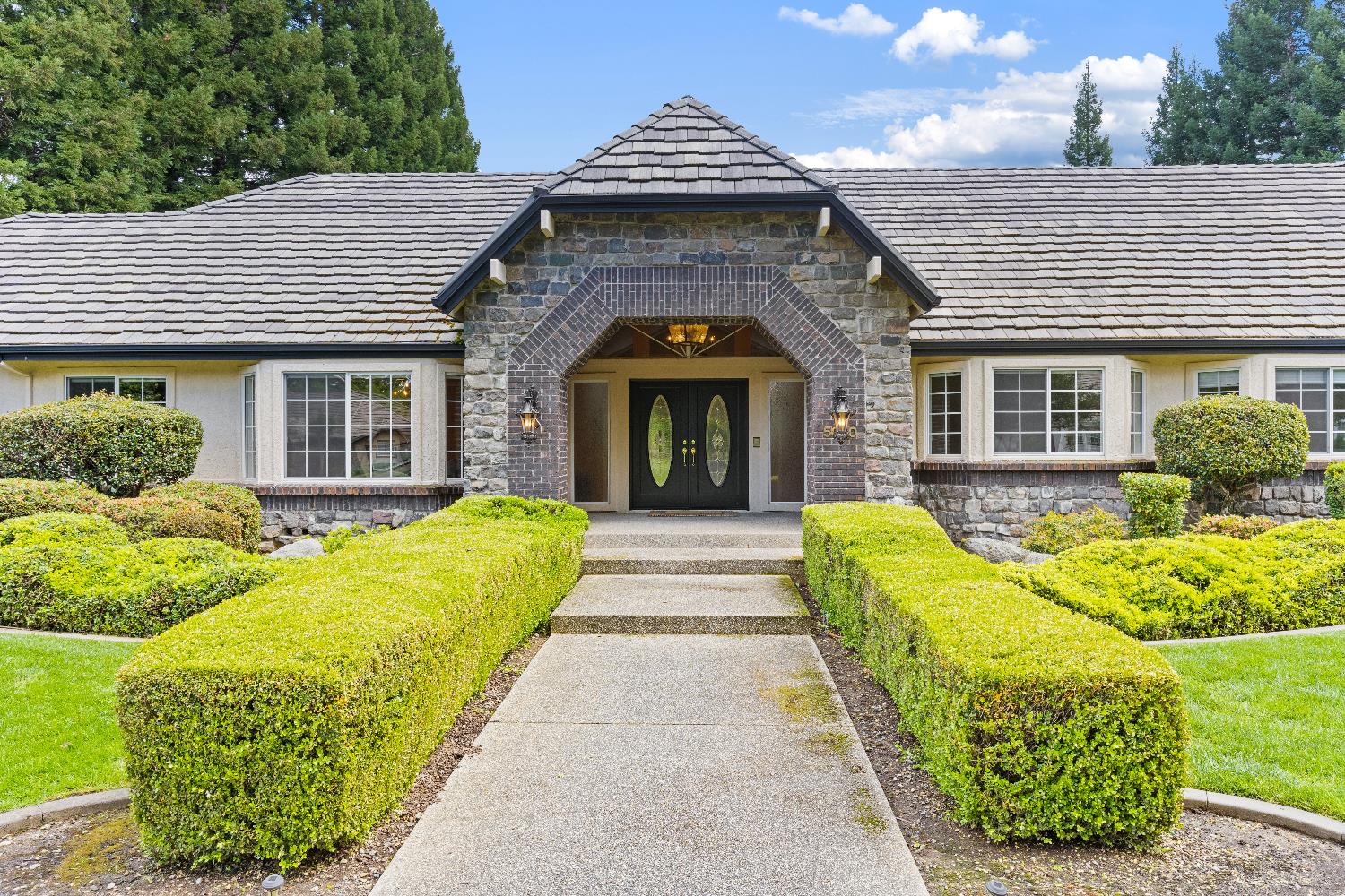 5050 Lexington Circle