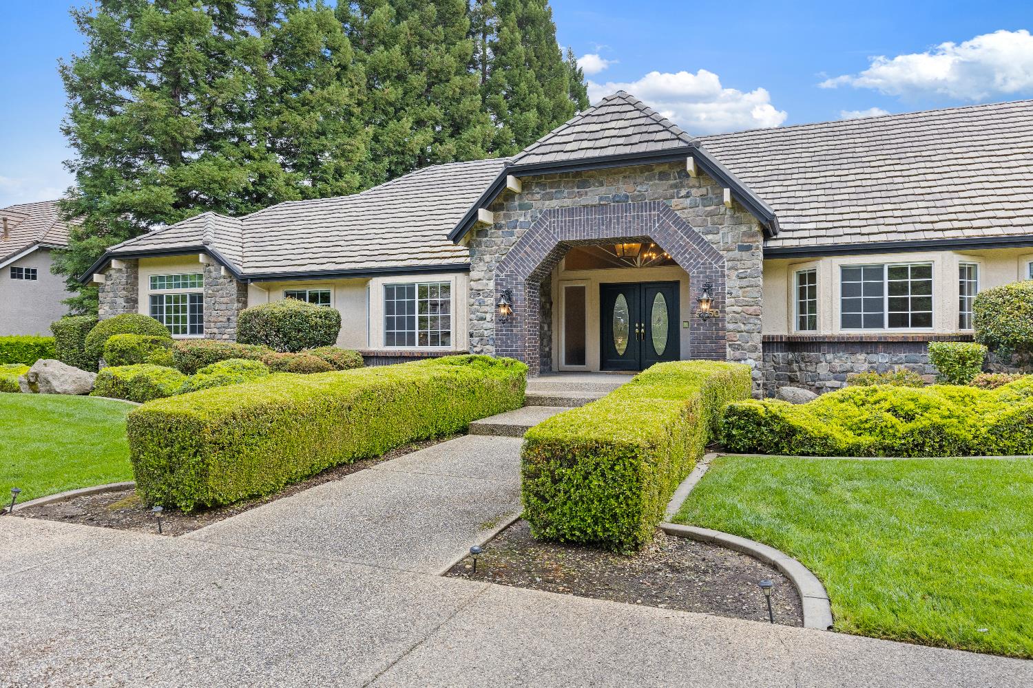 5050 Lexington Circle