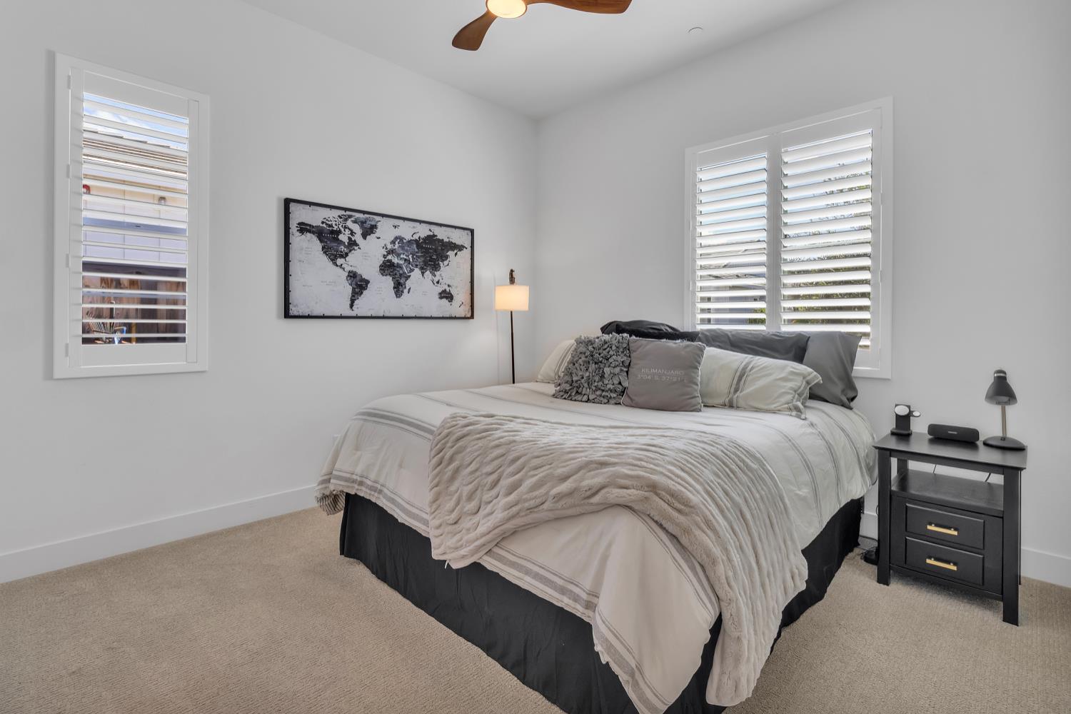3078 Orange Grove Terrace