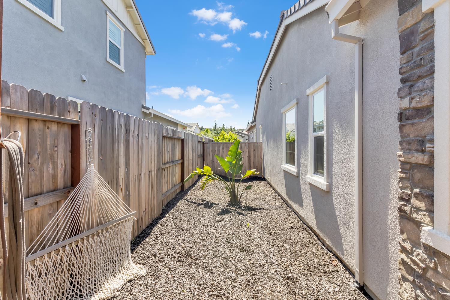 3078 Orange Grove Terrace