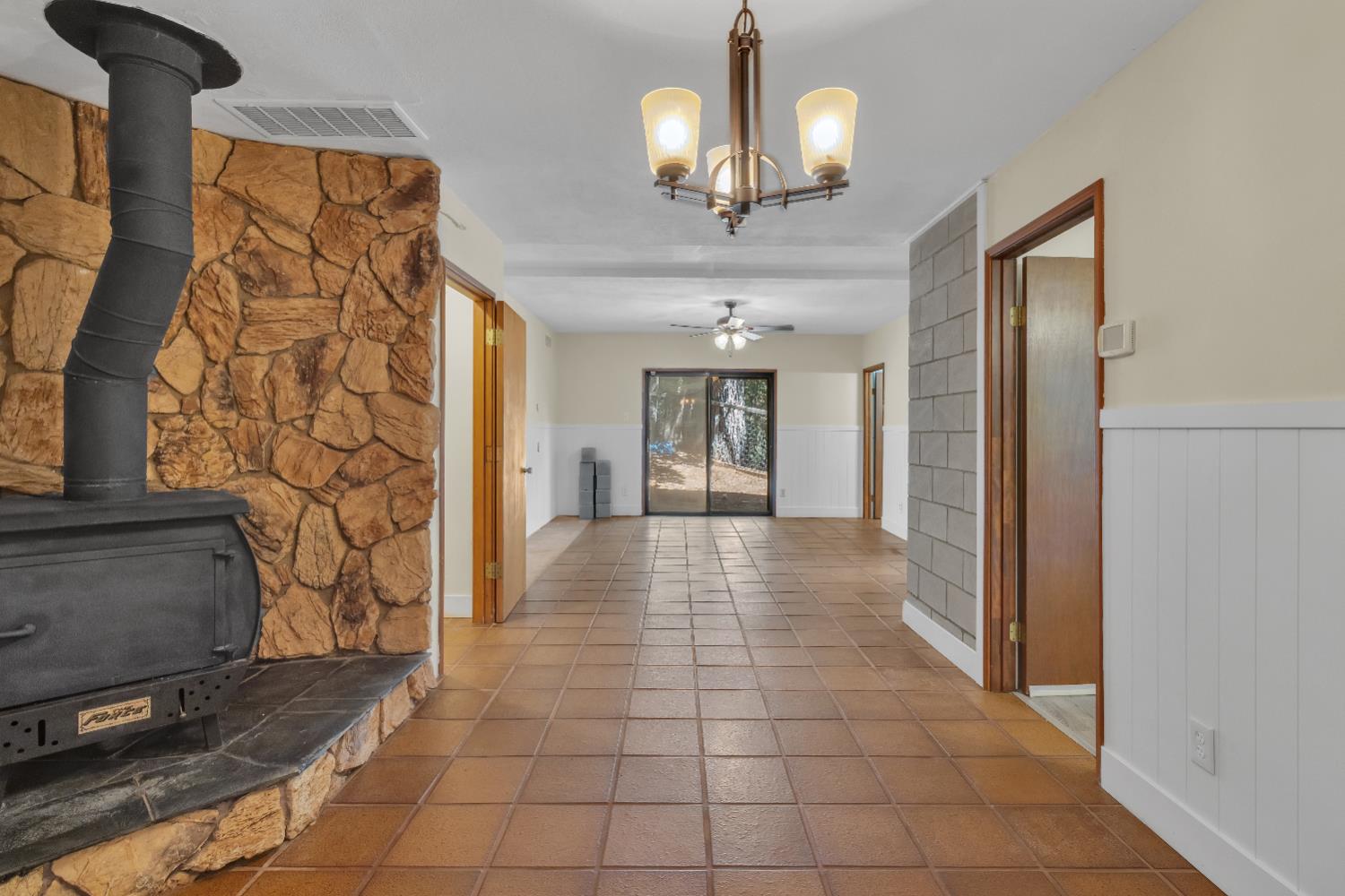 5539 Crestline Drive