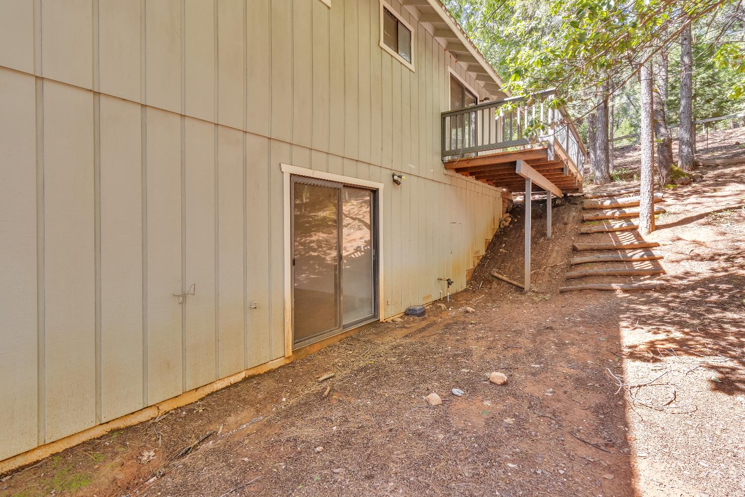 5539 Crestline Drive