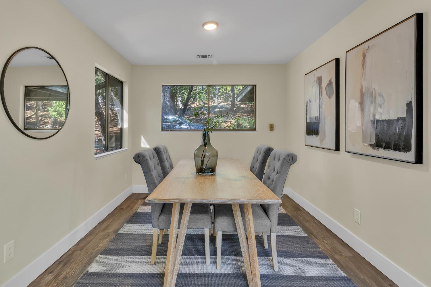 5539 Crestline Drive