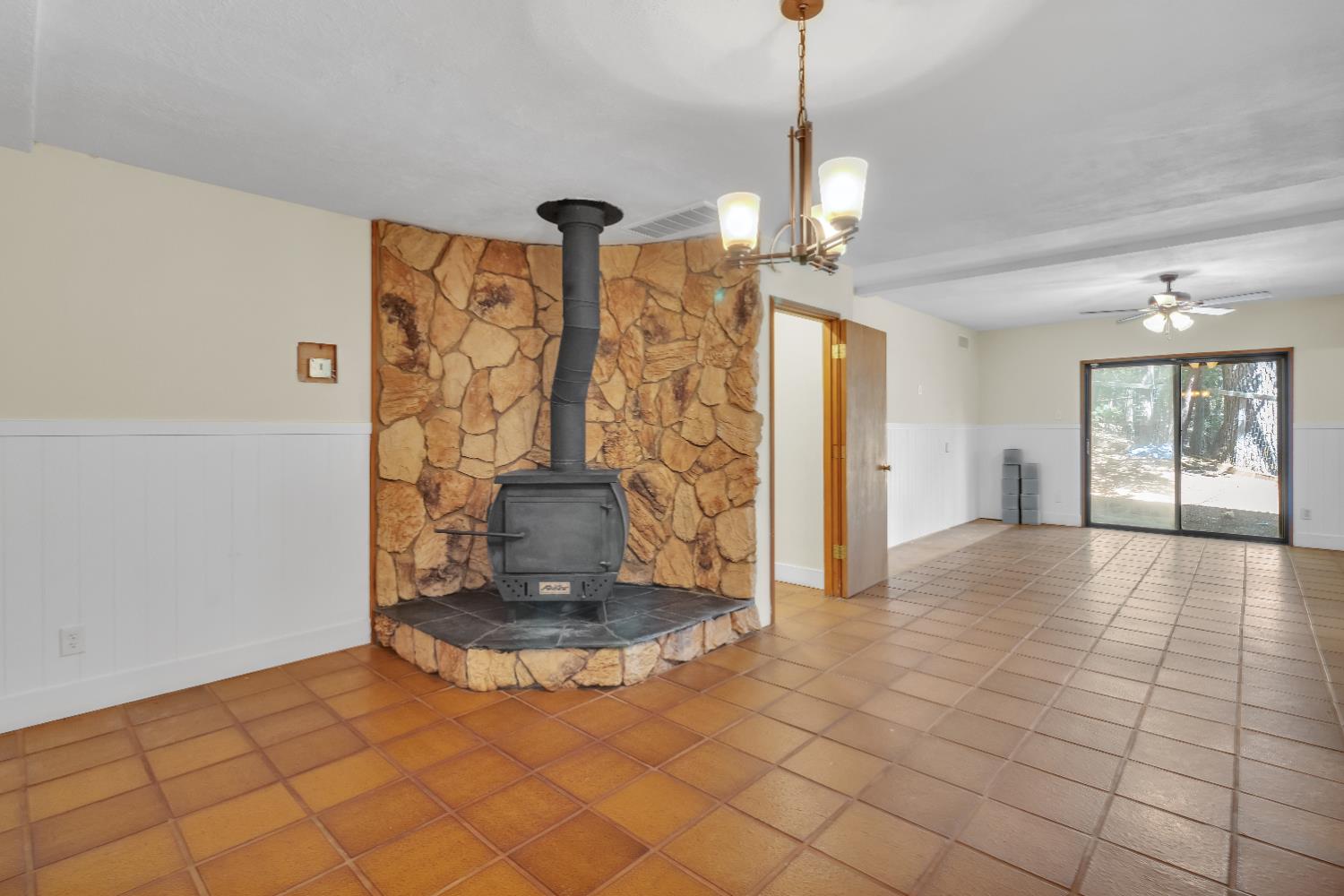 5539 Crestline Drive
