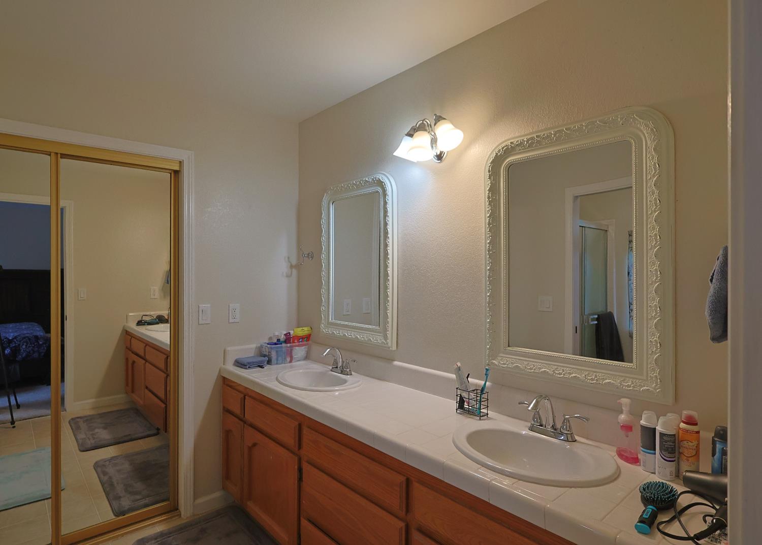 1699 Northfield Drive