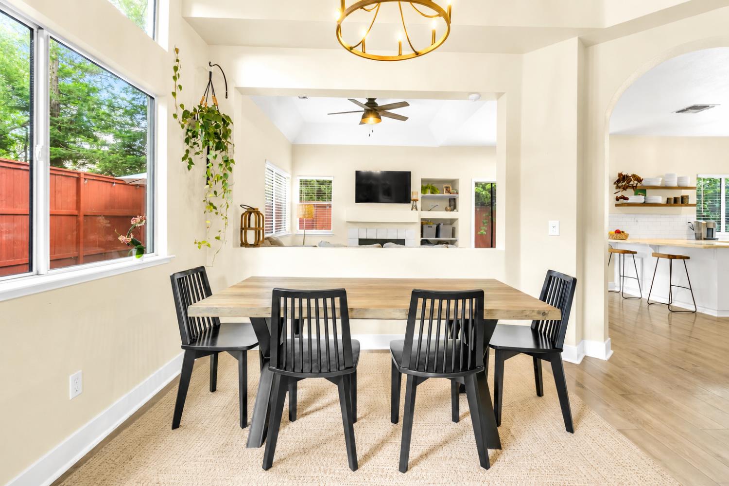 124 Sutcliffe Circle