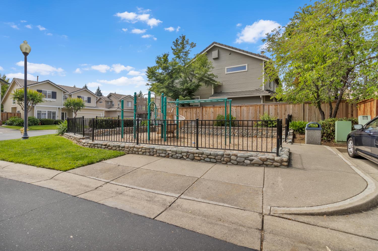 124 Sutcliffe Circle