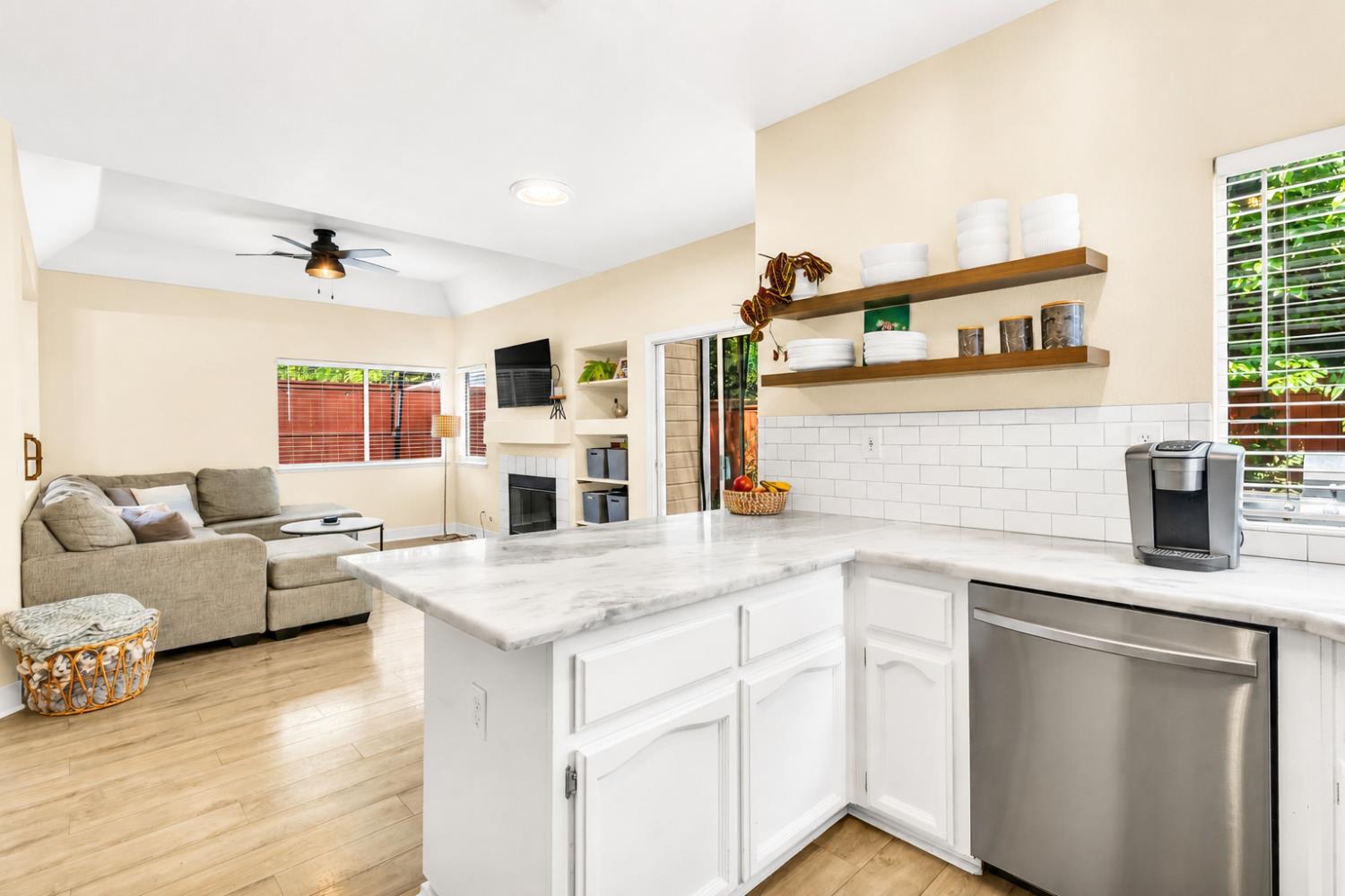 124 Sutcliffe Circle