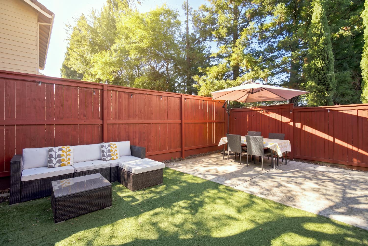 124 Sutcliffe Circle
