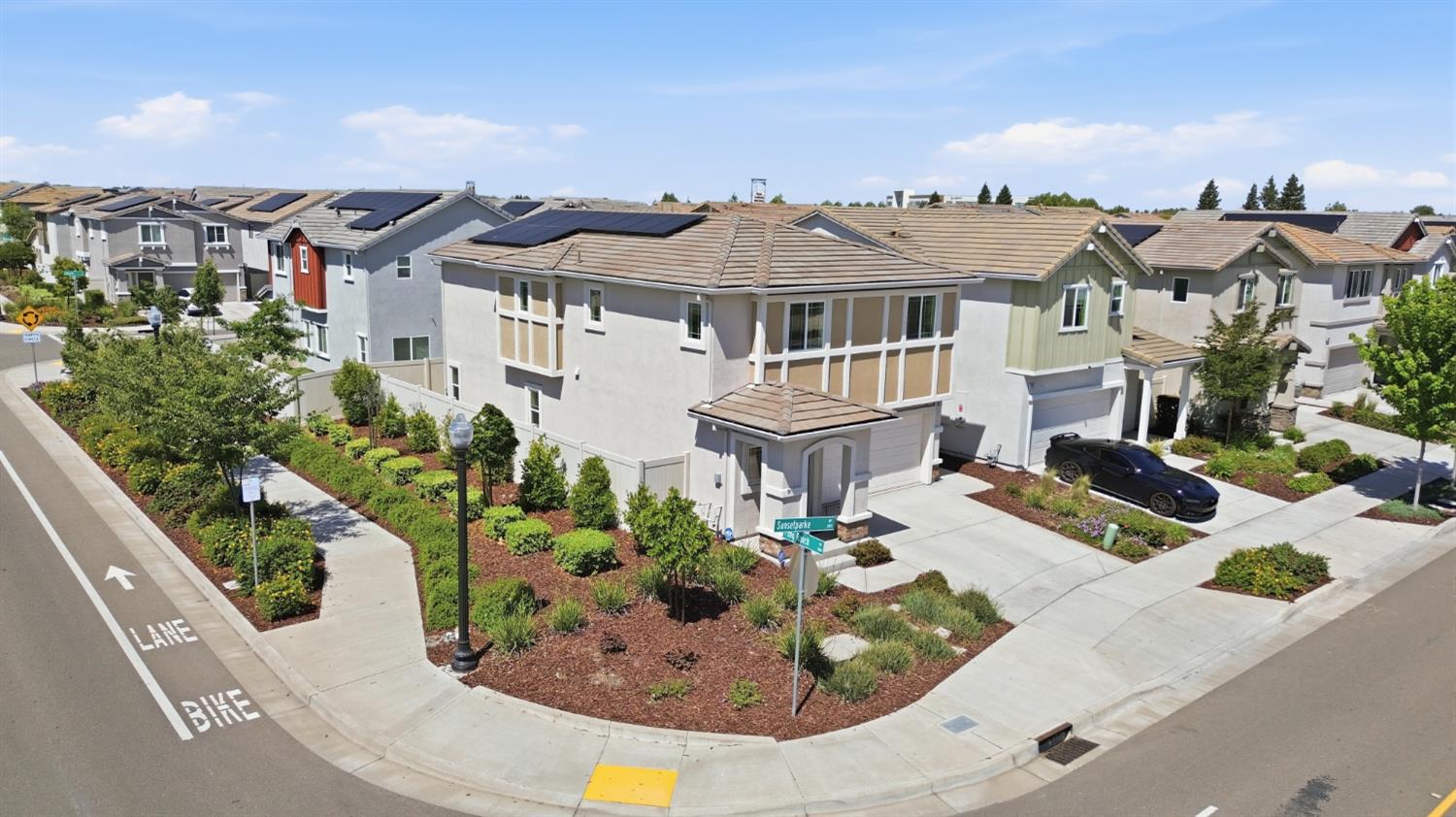 3807 Sunsetparke Way