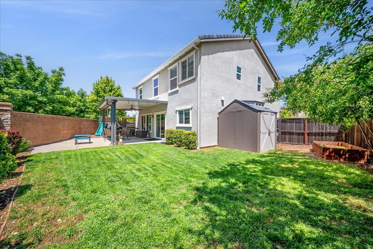 4325 Gentry Way