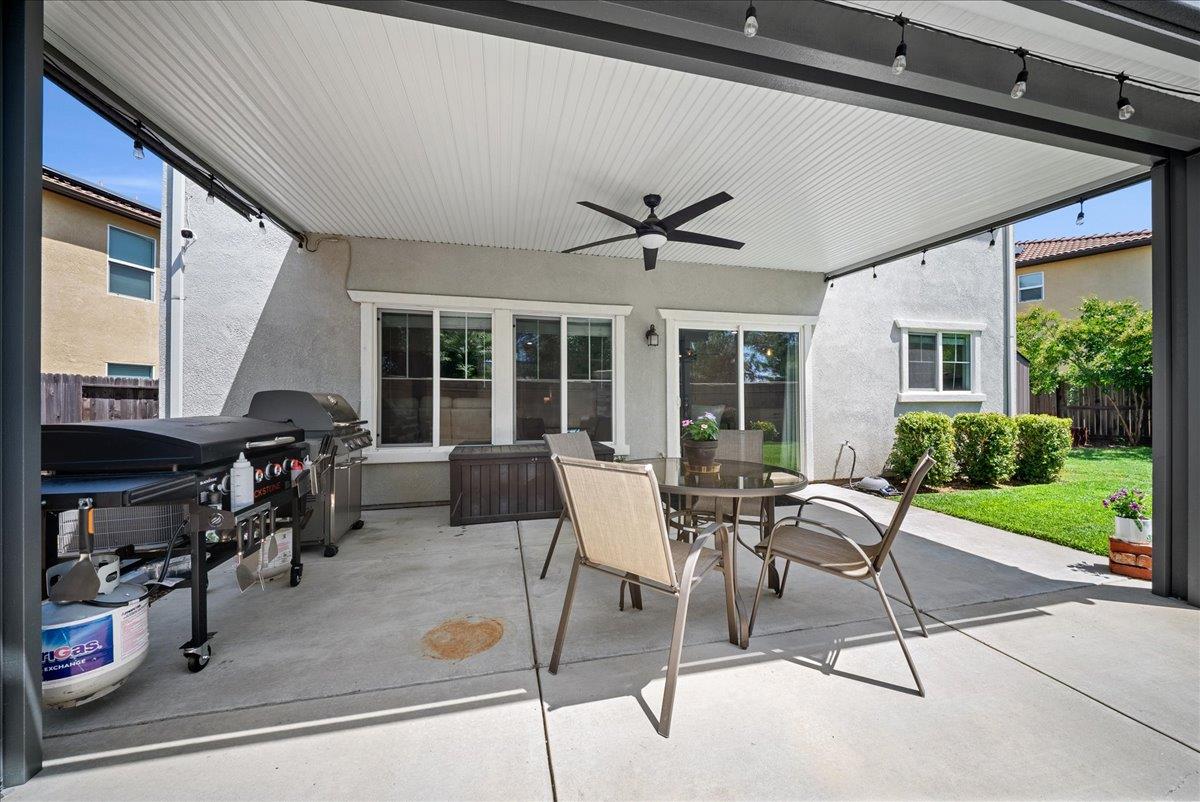 4325 Gentry Way