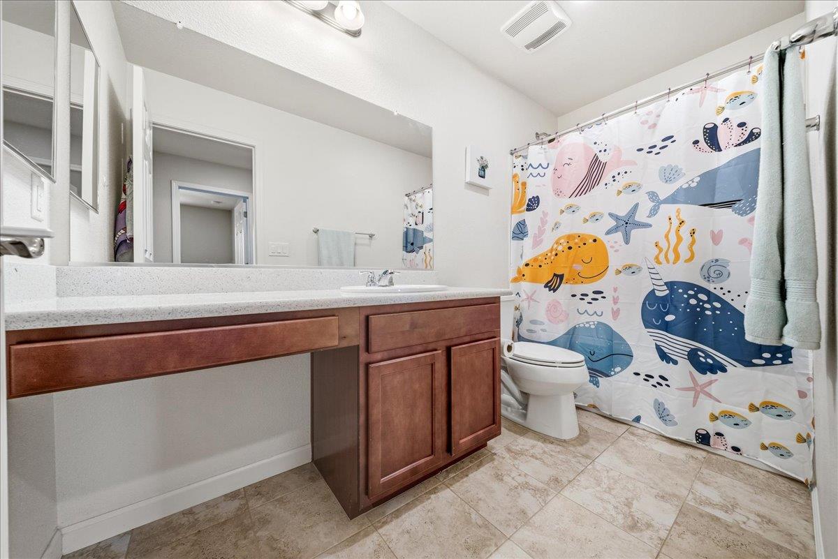 4325 Gentry Way