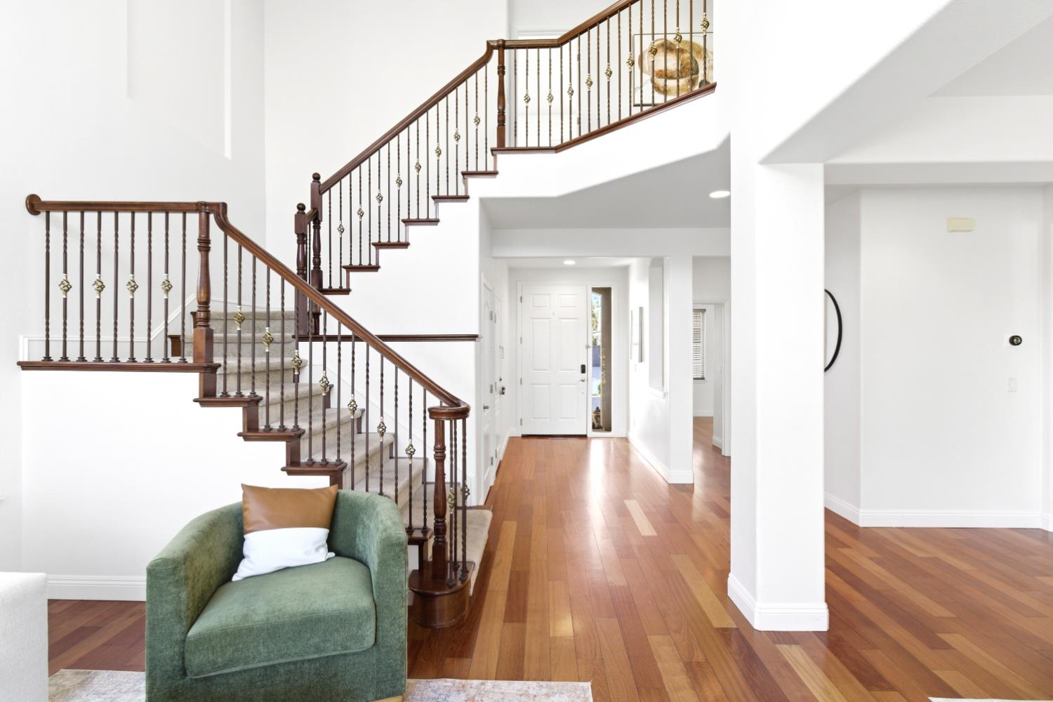 1892 Loring Lane