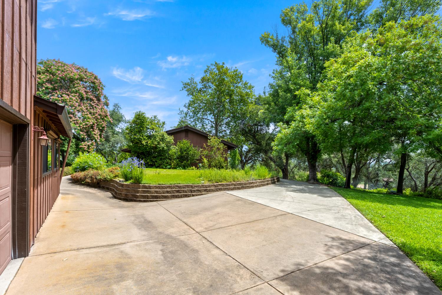 4223 WISE ROAD