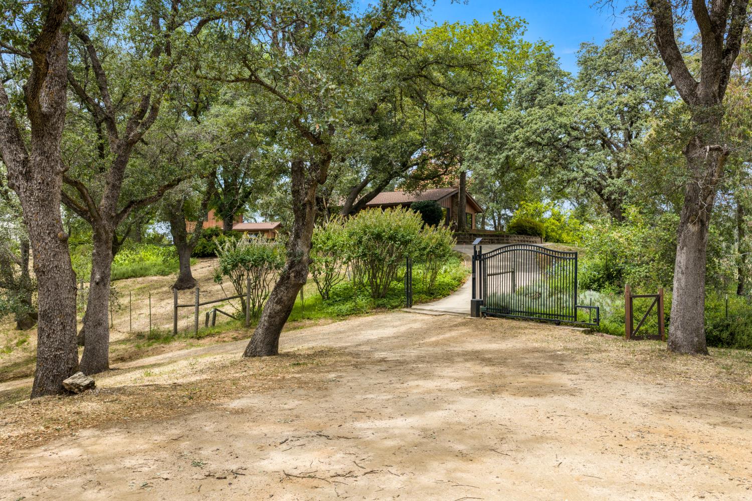 4223 WISE ROAD