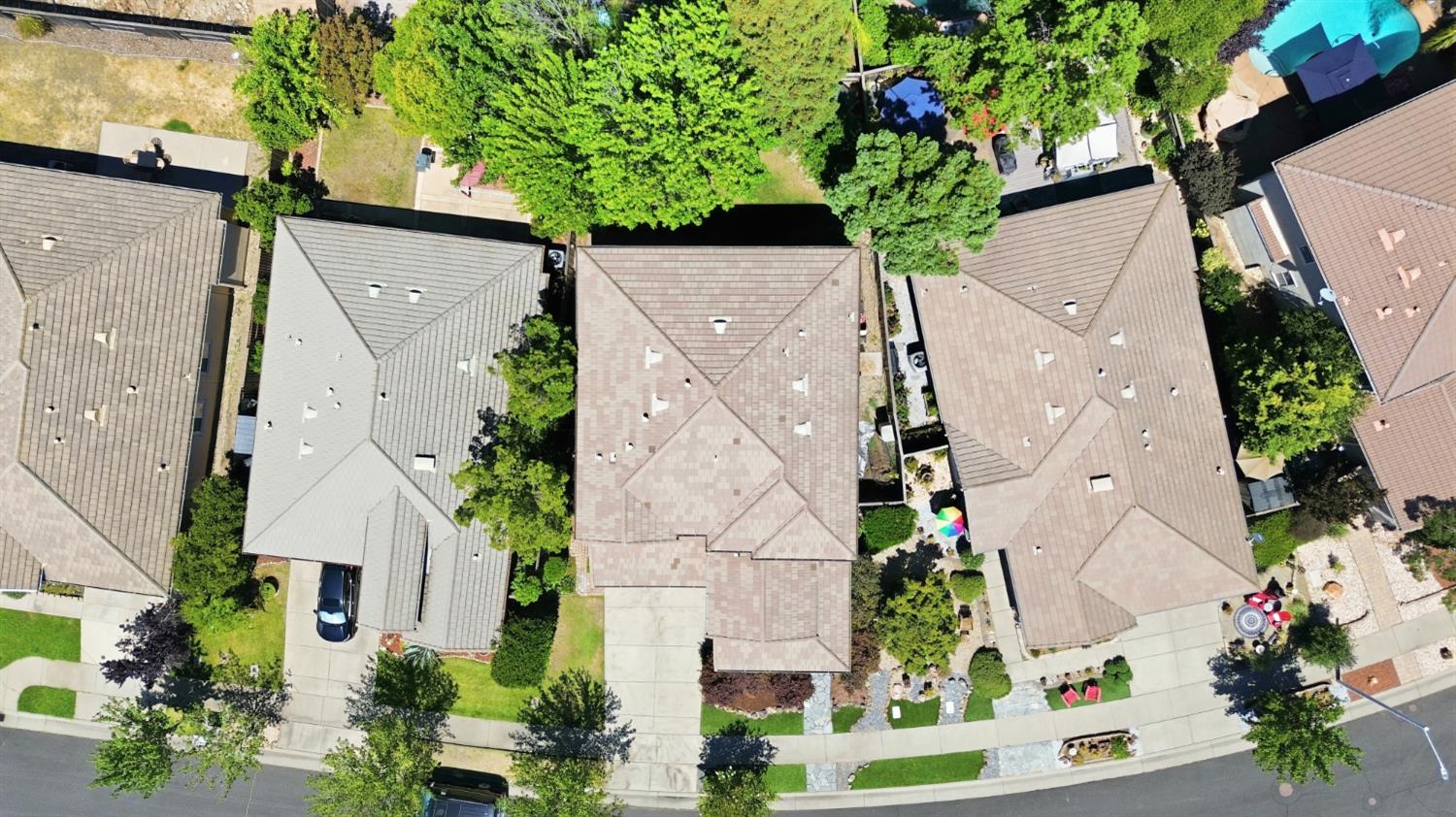 7140 Roycroft Drive