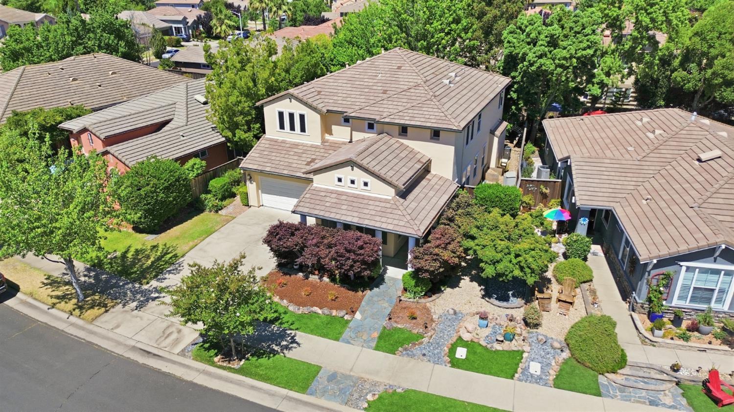7140 Roycroft Drive