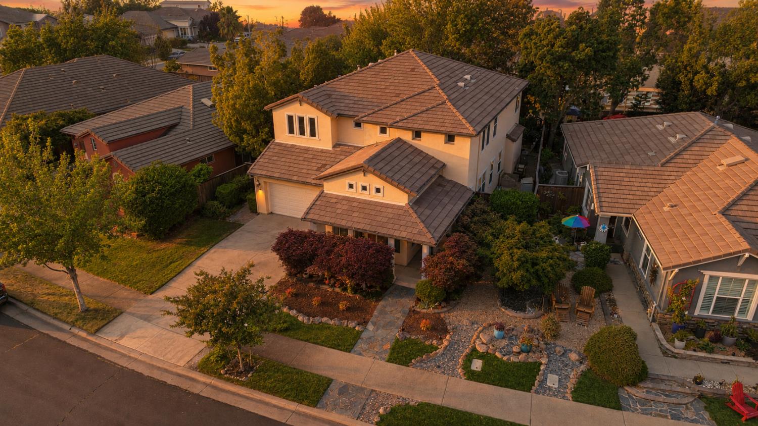 7140 Roycroft Drive