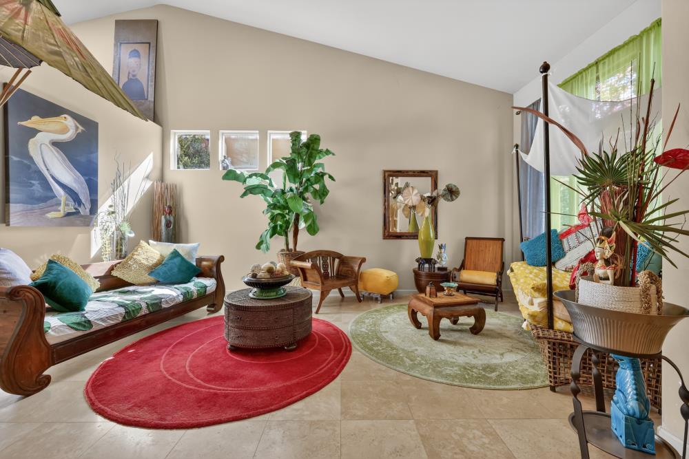 3041 Vila Flor Place