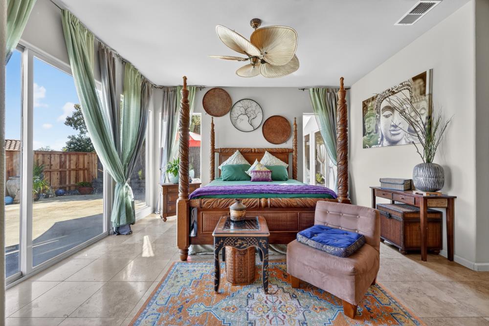 3041 Vila Flor Place