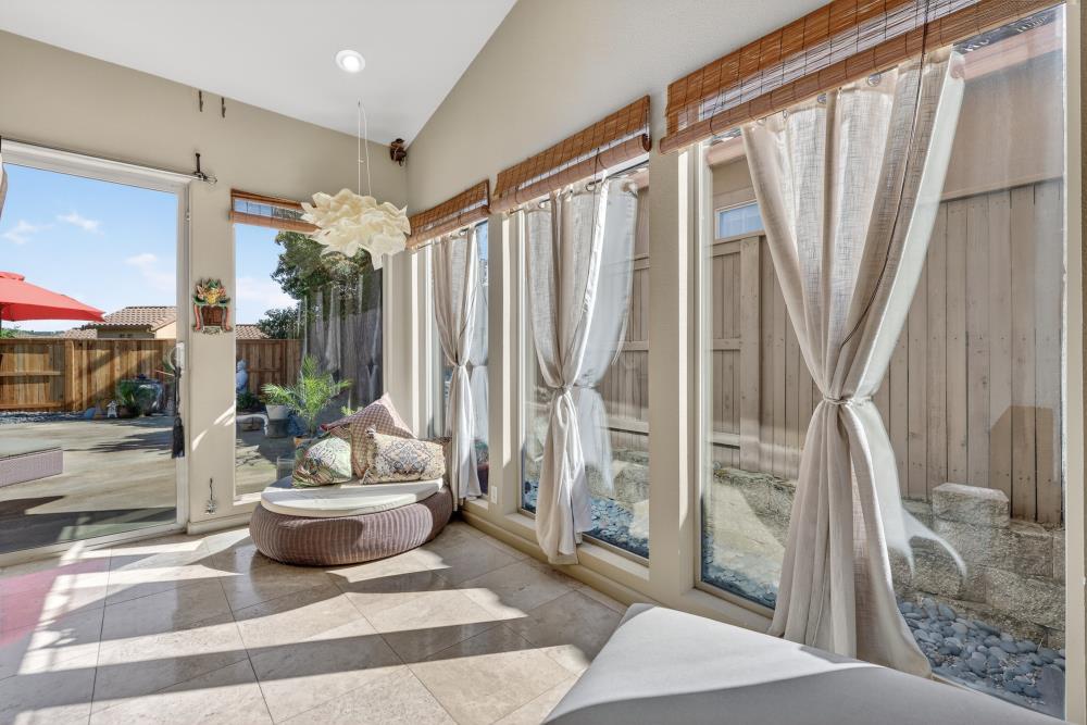 3041 Vila Flor Place