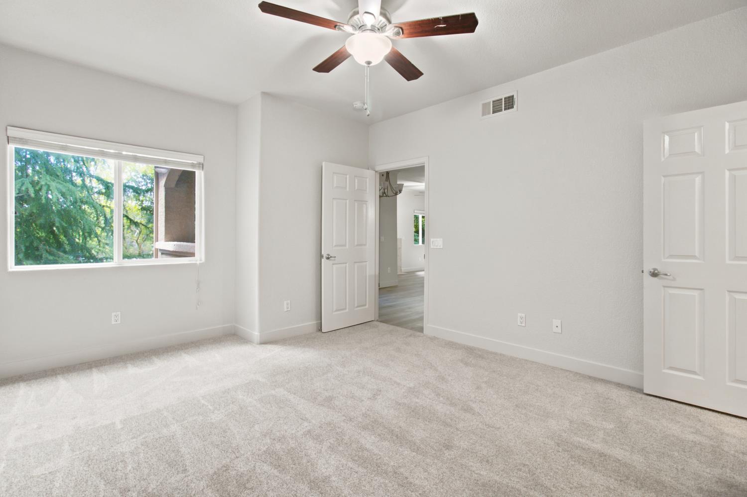 10001 Woodcreek Oaks Boulevard 1321