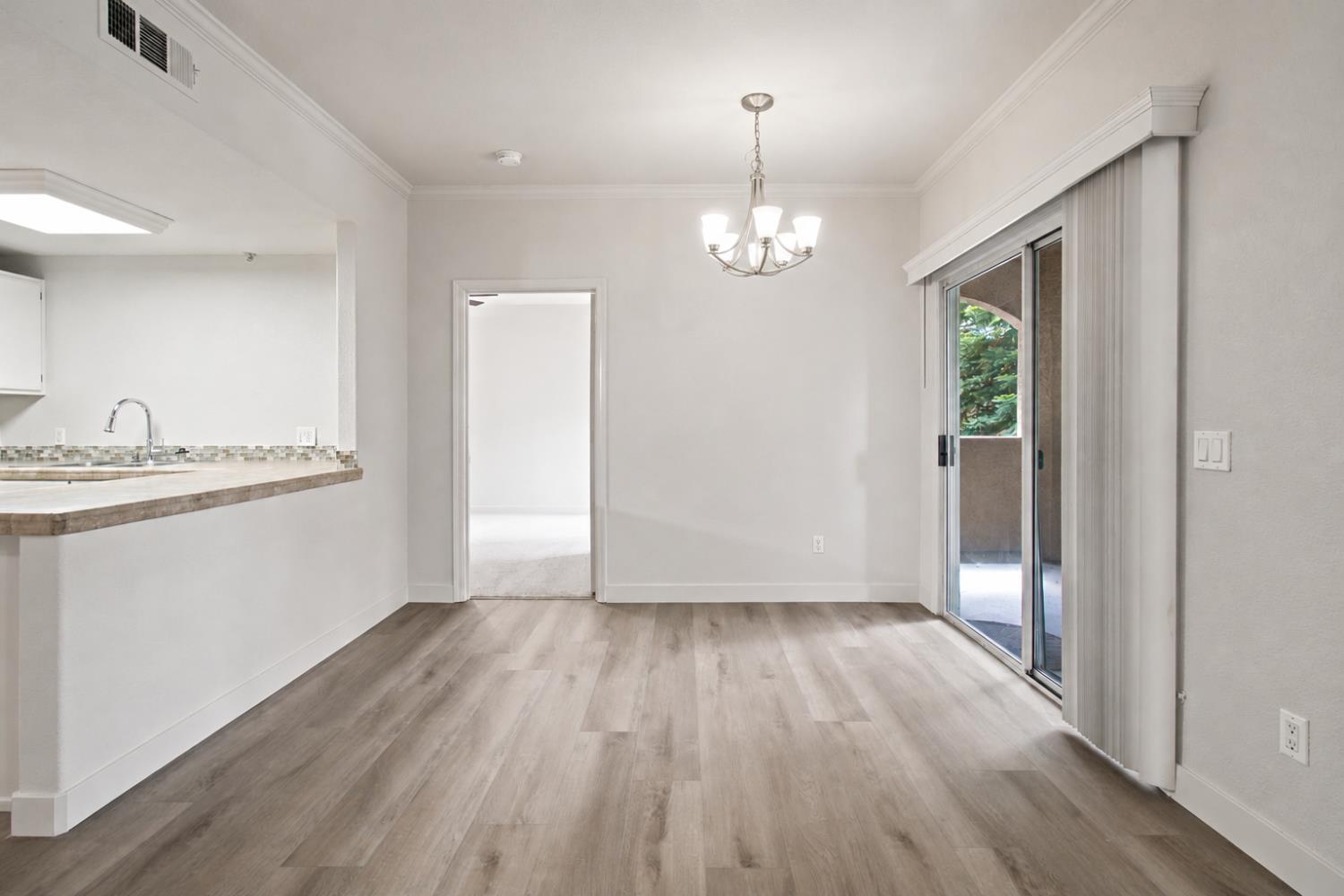 10001 Woodcreek Oaks Boulevard 1321