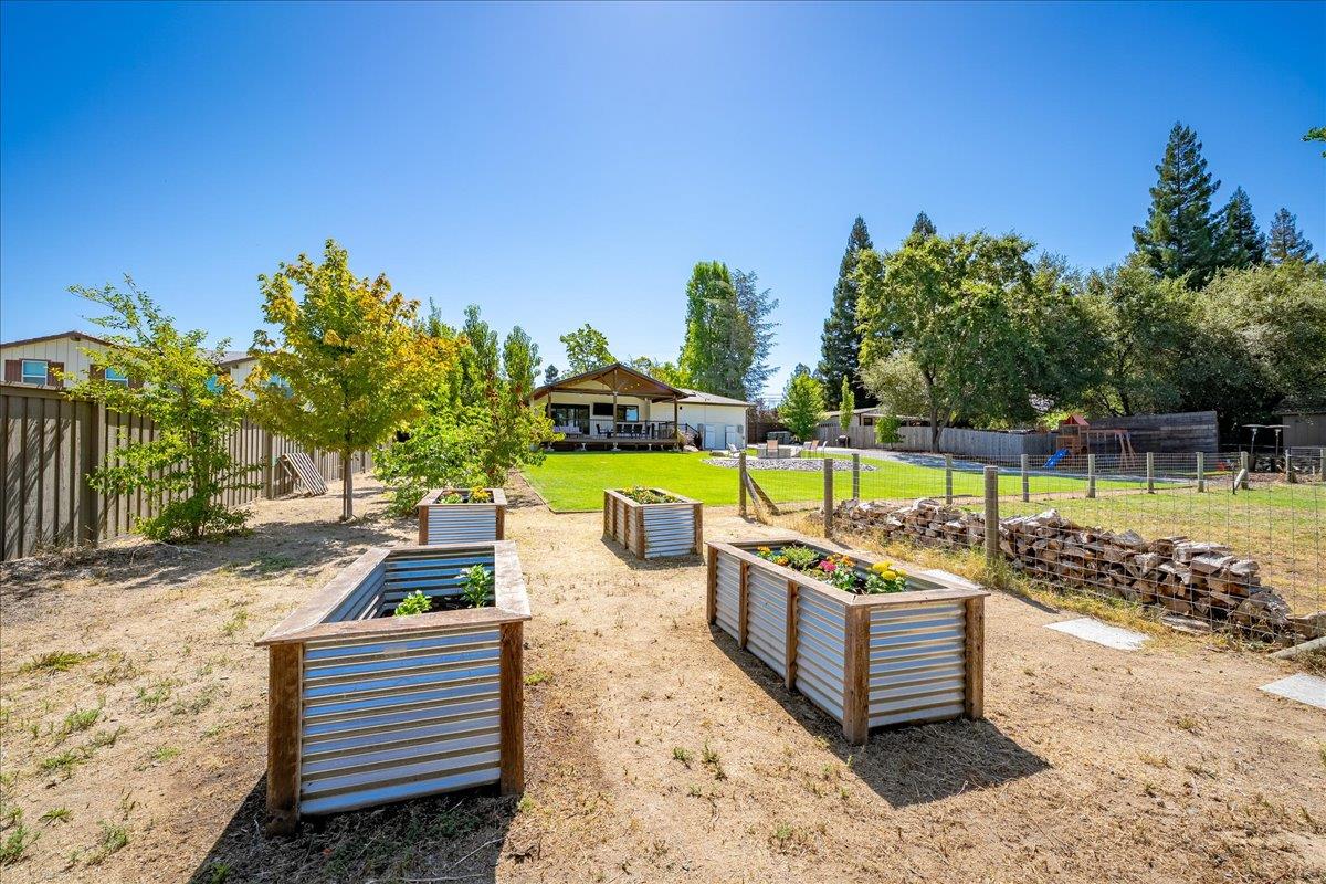 5700 Aguilar Road